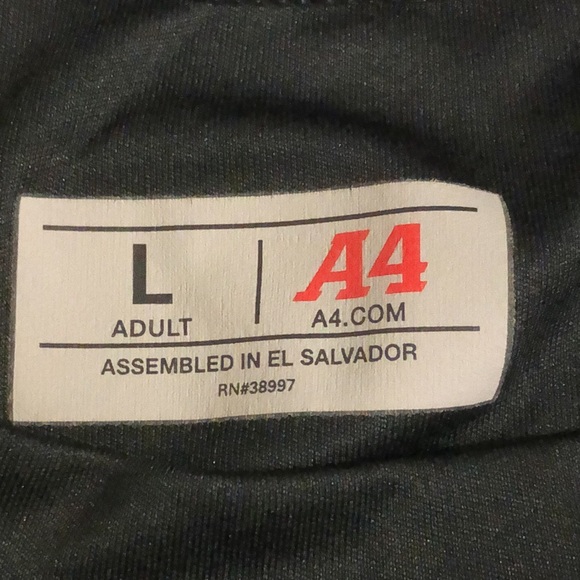 A4 Black shirt with #35 on sleeves - Picture 3 of 4